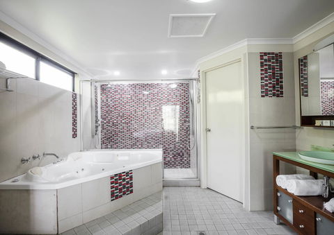 Mercure Darwin Airport Resort - Accommodation BNB 11