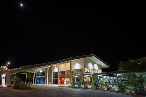 Crowne Plaza Alice Springs Lasseters, An IHG Hotel - Accommodation BNB 12
