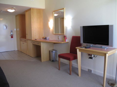 Crowne Plaza Alice Springs Lasseters, An IHG Hotel - Accommodation BNB 10