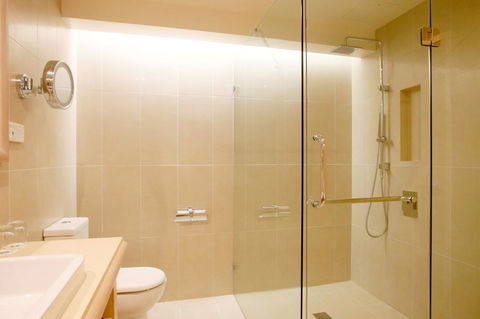 Crowne Plaza Alice Springs Lasseters, An IHG Hotel - Accommodation BNB 32