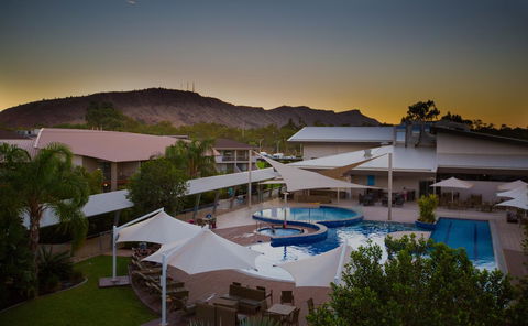 Crowne Plaza Alice Springs Lasseters, An IHG Hotel - Accommodation BNB 34