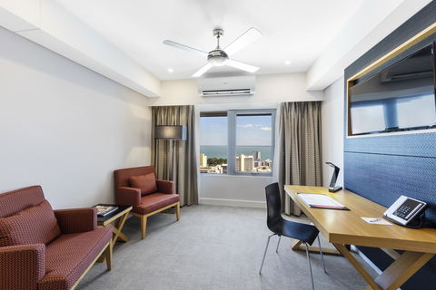 Oaks Darwin Elan Hotel - Accommodation BNB 13