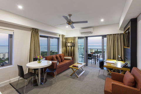 Oaks Darwin Elan Hotel - Accommodation BNB 2