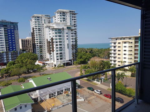 Darwin-Ocean Views, Tropical Getaway, Pool & Aircon - Accommodation BNB 20