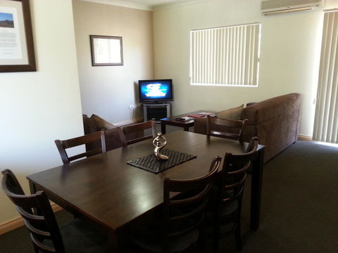 Alice On Todd Apartments - Accommodation BNB 12