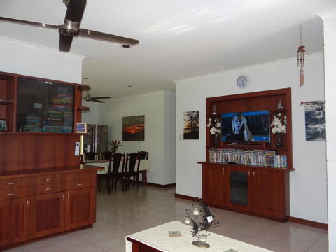 DARWIN'S SHADY ACRES RETREAT - Accommodation BNB 19