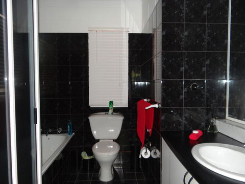 DARWIN'S SHADY ACRES RETREAT - Accommodation BNB 33