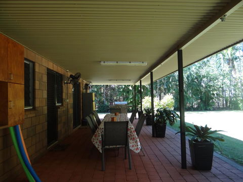 DARWIN'S SHADY ACRES RETREAT - Accommodation BNB 6