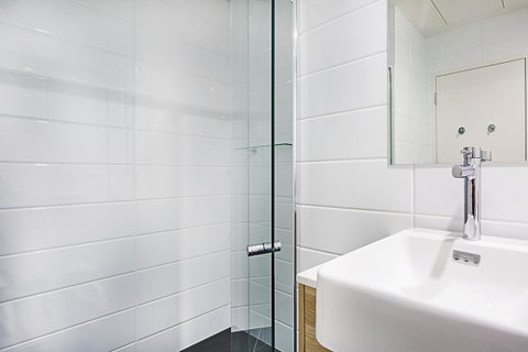 Mantra MacArthur Hotel - Accommodation BNB 24