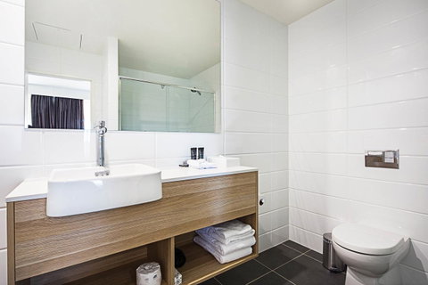 Mantra MacArthur Hotel - Accommodation BNB 21