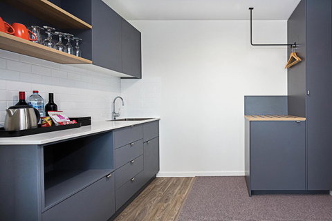 Mantra MacArthur Hotel - Accommodation BNB 20