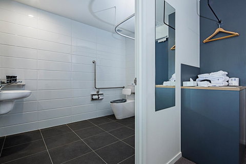 Mantra MacArthur Hotel - Accommodation BNB 26