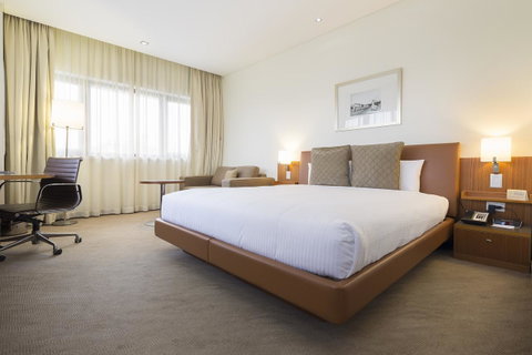 Novotel Canberra - Accommodation BNB 24