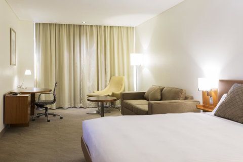 Novotel Canberra - Accommodation BNB 33