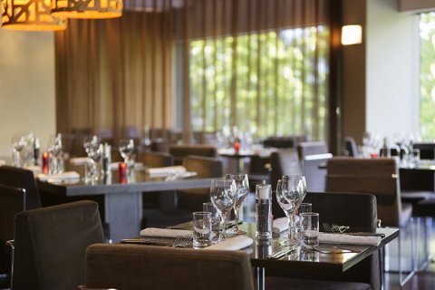Novotel Canberra - Accommodation BNB 12