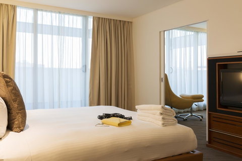 Novotel Canberra - Accommodation BNB 40