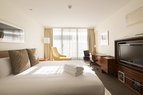 Novotel Canberra - Accommodation BNB 10