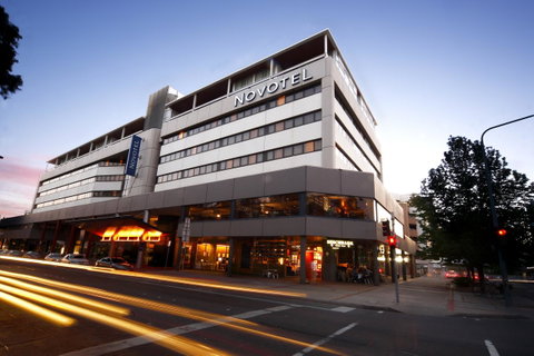 Novotel Canberra - Accommodation BNB 6