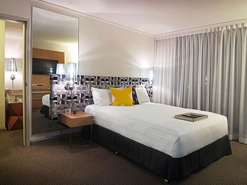 QT Canberra - Accommodation BNB 8