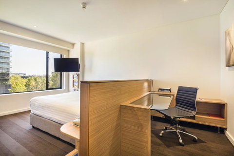 Crowne Plaza Canberra, An IHG Hotel - Accommodation BNB 34