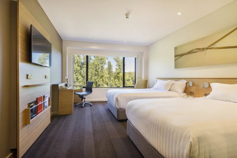 Crowne Plaza Canberra, An IHG Hotel - Accommodation BNB 32
