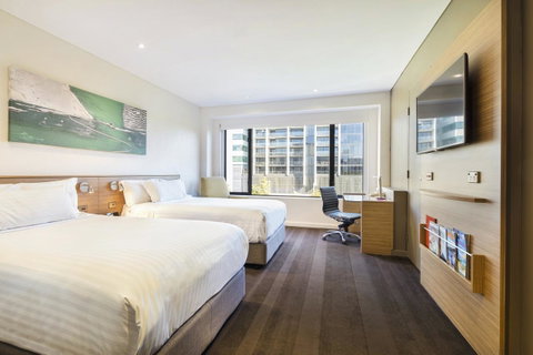 Crowne Plaza Canberra, An IHG Hotel - Accommodation BNB 31