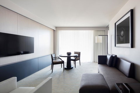 Hotel Realm - Accommodation BNB 10