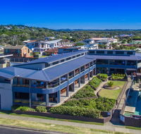 Lennox Holiday Apartments - Accommodation BNB
