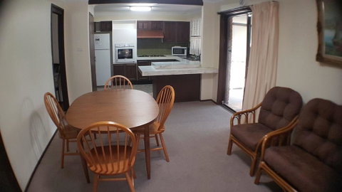 Boondilla House - The Entrance, NSW - Accommodation BNB 3