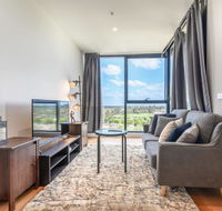 Box Hill 1 Bedroom Apartment with Ultimate View - Accommodation BNB