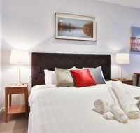 Box Hill Central Sky One Apartment - Accommodation BNB