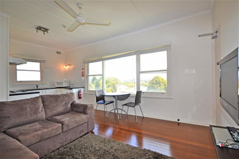 Breakers 4 2 Hill Street - Accommodation BNB 1
