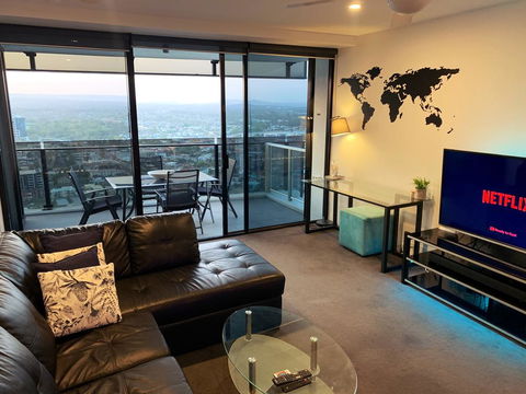 Breathtaking Views 4BD HIGH FLOOR Lux Apartment - Accommodation BNB 1