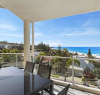 Breathtaking views of Sunshine Beach - Unit 7/21 Park Crescent - Accommodation BNB