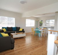Bright and Breezy - Accommodation BNB