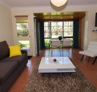 Bright Highland Valley Cottages - Accommodation BNB