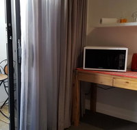 Brightwater Room for Rent on the Sunshine Coast - Accommodation BNB
