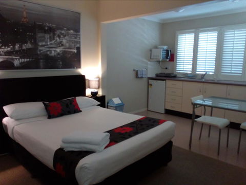 Brisbane Street Studios - Accommodation BNB 1