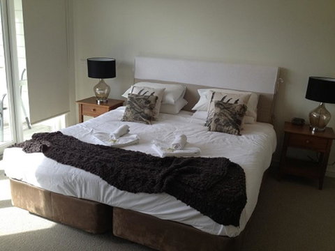 Broadbeach Inverloch Resort - Accommodation BNB 2