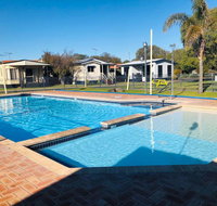 Broadwater Beach Cottage with WiFi - Accommodation BNB