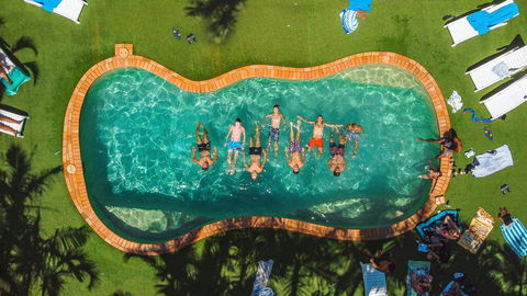 Budds In Surfers Backpackers - Accommodation BNB 1