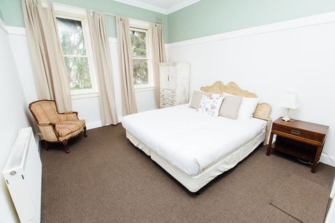 Bundanoon Hotel - Accommodation BNB 2