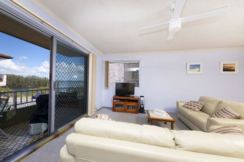 Camelot Unit 6 - Accommodation BNB 3