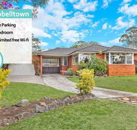 CAMPBELLTOWN HOLIDAY HOME 3 BED  FREE PARKING NCA039 - Accommodation BNB