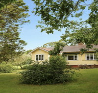 Canary Cottage - fresh clean simple  comfortable - Accommodation BNB