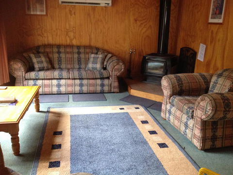 Canobolas Mountain Cabins - Accommodation BNB 1