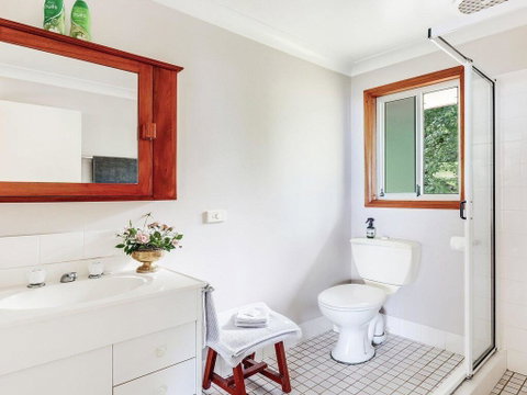 Captain's Lookout - Elevated Ocean Views, Rural Stay - Accommodation BNB 2