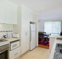 Cara Nobbys Beach 11 Wesley Avenue - Accommodation BNB