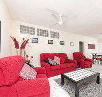 Carinya Gardens 15 - Accommodation BNB