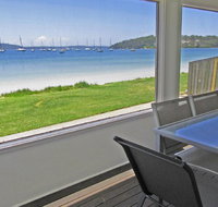 Casa Martins' 219 Foreshore Drive - Absolute Waterfront House - Accommodation BNB